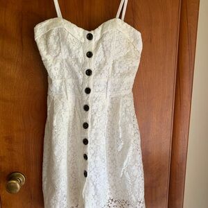 Women’s Lacey dress